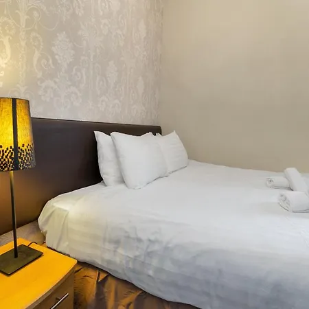 Apartment Unique 2 Bedroom Castle - Near Castle & Royal Mile