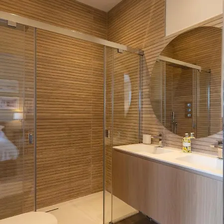 Appartement Joivy Beautiful Penthouse With Terrace & Jacuzzi *