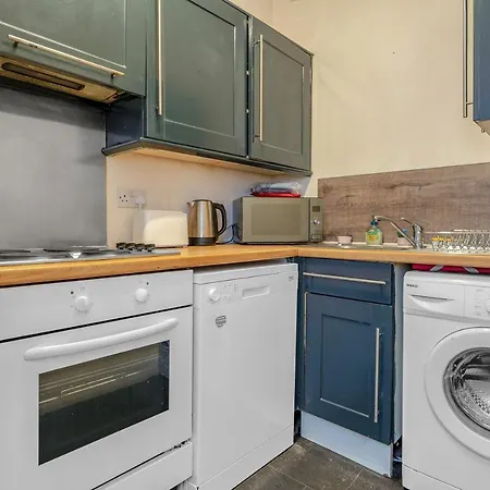 Apartment Centre Jasmine -sleeps 7