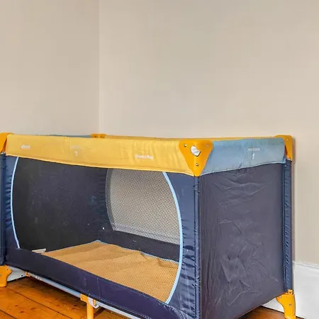 Centre Jasmine -sleeps 7 *