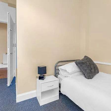 Centre Jasmine -sleeps 7 * Edimburgo