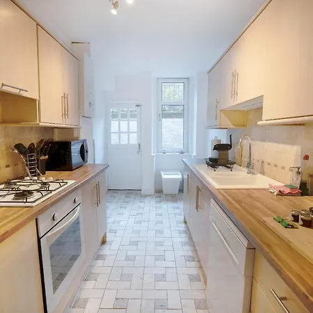 Special Basement Close To The Meadows Apartamento Edimburgo