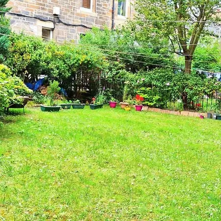 Apartment Stunning Modern 3 Bedroom Edinburgh