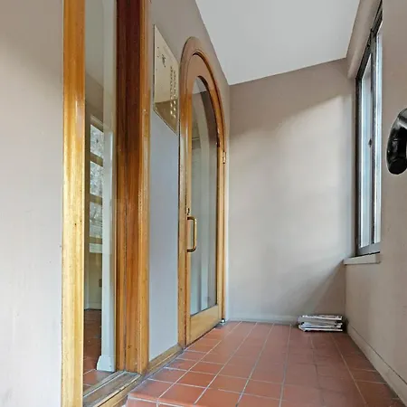 Elegant & Unique Getaway - Spacious 3 Bedroom, 2 Bathroom Centre - Free Allocated Parking. Appartement Edinburgh