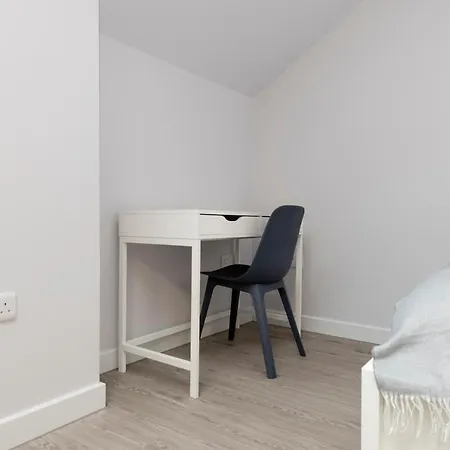 Altido Elegant Near The Meadows Apartment *