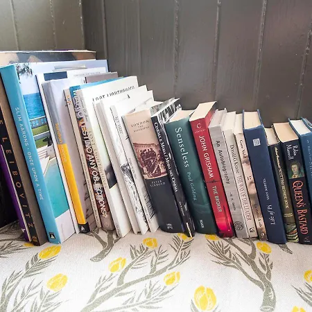 The Rock House - Terrace - In Heart Of The