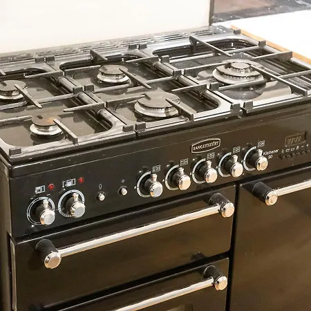 Super Castle Basement