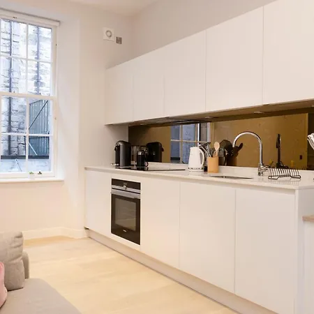 Joivy Tasteful On Rose South