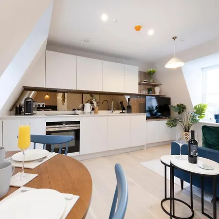 Joivy Tasteful On Rose South Edinburgh