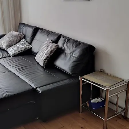 Apartment Modern, Centre 1 Bed, Ground Floor *