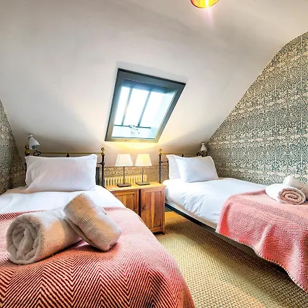 The Rock House - Main House * Edinburgh