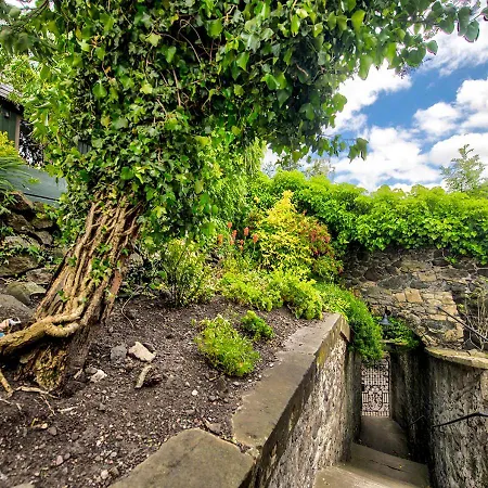 Rock House - Photographer's - Historic Gem In The Heart Of The Edimburgo