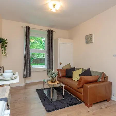 Apartmán Cozy 1b Groundfloor - 8 Minute From Centre *