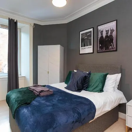 Beautiful Boutique Abode - Sleeps 4