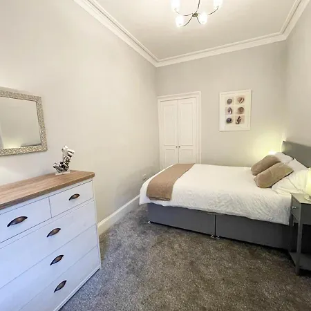 Lägenhet 2bed, Private Garden & Fireplace, Near Water Of Leith Edinburg