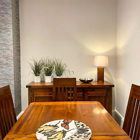 2bed, Private Garden&fireplace, Near Water Of Leith Apartment Edinburgh