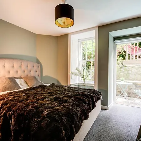 Broughton Place - Beautiful New Town Garden Flat Edinburgh