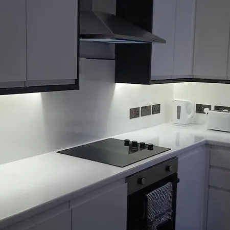 Flat Centre Of Town North Bridge Apartment