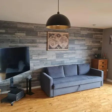 Lovely 1 Bedroom Near The Center Lägenhet *
