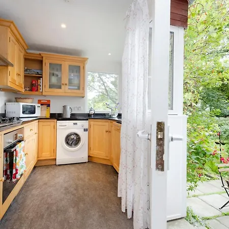 公寓 Joivy 3-bed Meadows Flat Near Castle *