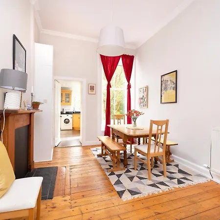 公寓 Joivy 3-bed Meadows Flat Near Castle *
