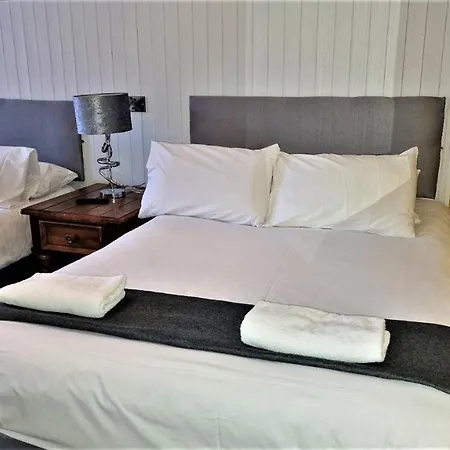 Hotel 48 Gilmore Place Residences