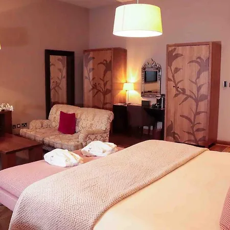 Tigerlily 4* Edinburgh