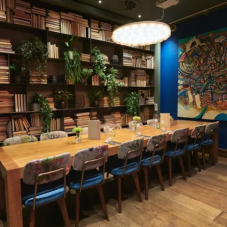 Hotel Tigerlily 4*