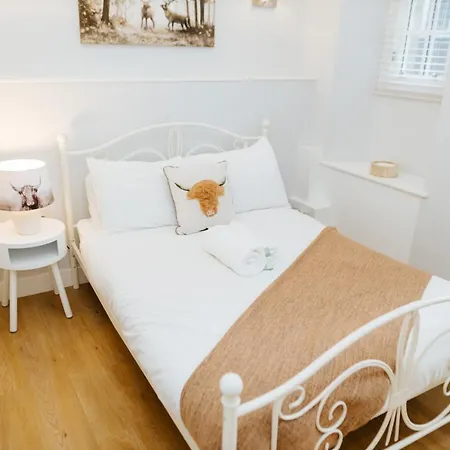 Apartament Luxury Modern 3 Bedroom In Centre *