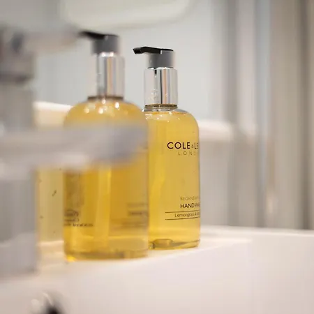 Luxury Modern 3 Bedroom In Centre * Edinburgh