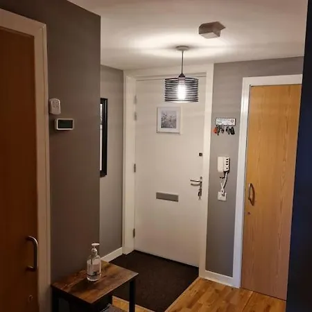 Lovely 1 Bedroom Near The Center * Edinburg