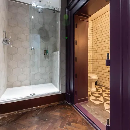 Linton Collection - 28 North Bridge