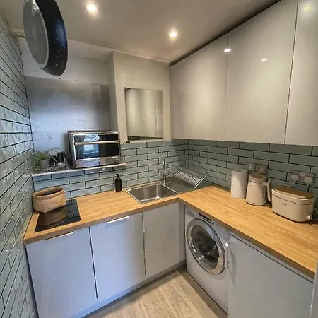 1 Bed Edinburgh