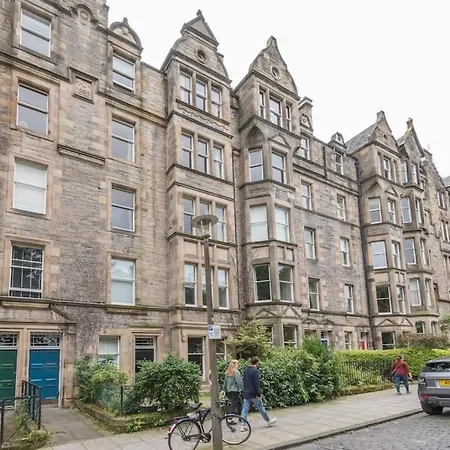 Beautiful 2 Bed 2 Bath Flat Overlooking Meadows Park Apartman Edinburgh
