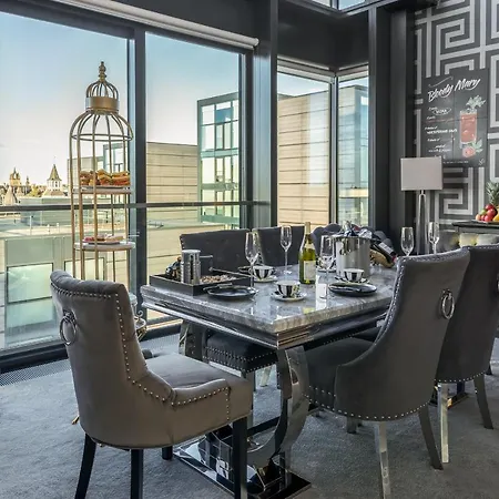 The Meadows View Penthouse Appartamento *