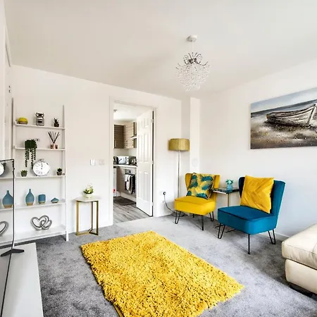 2-bedroom With Private Garden & Parking Hébergement de vacances Édimbourg