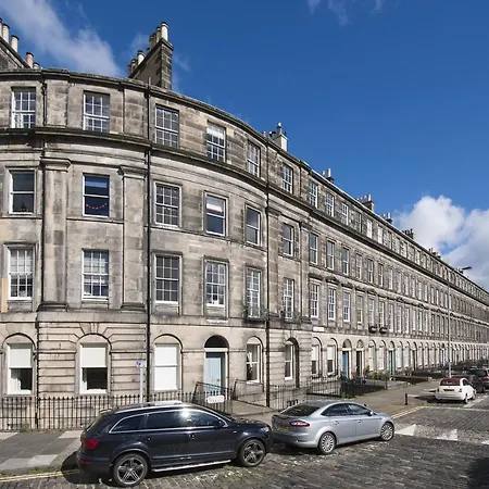 1 Bellevue Terrace Holiday home *