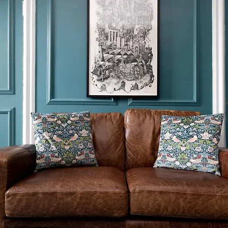 Joivy Eclectic Near Castle *