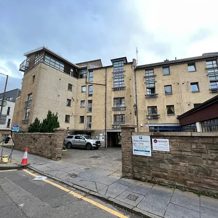 Old Town, Free Parking, Outlander Experience Edinburgh