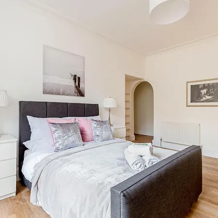 Heart Of Centre 3 Bed Georgian