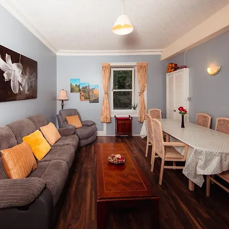 Apartment Super 4bedroom At The Meadows Edinburgh