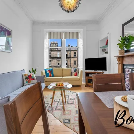 Lafayette - Cozy 2br-1ba Near Princes Street By Bonjour Residences *