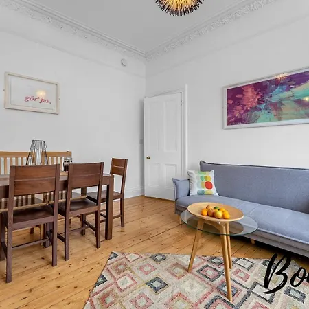 Lafayette - Cozy 2br-1ba Near Princes Street By Bonjour Residences *