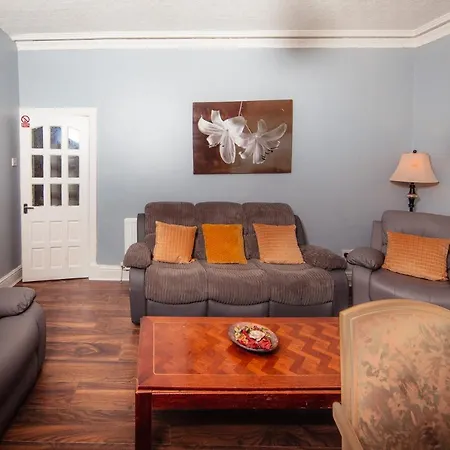 Apartment Super 4bedroom At The Meadows