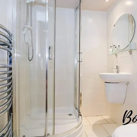 New Town Main Door 3br-3ba - Free Parking & Patio By Bonjour Residences * Edinburgh