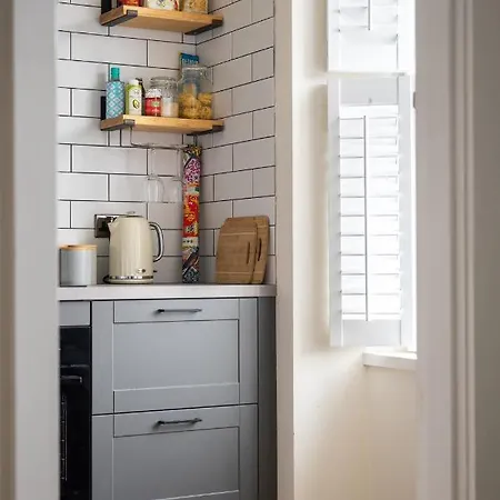 Altido Gorgeous 1-bed Flat Near Botanic Gardens 公寓