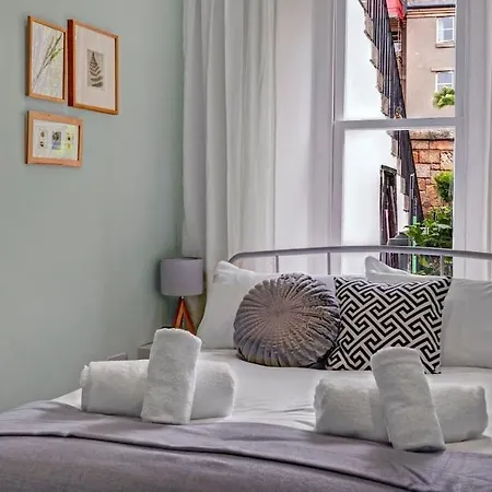 Cheerful - Westend Apartment