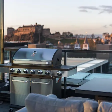 公寓 The Meadows View Penthouse *
