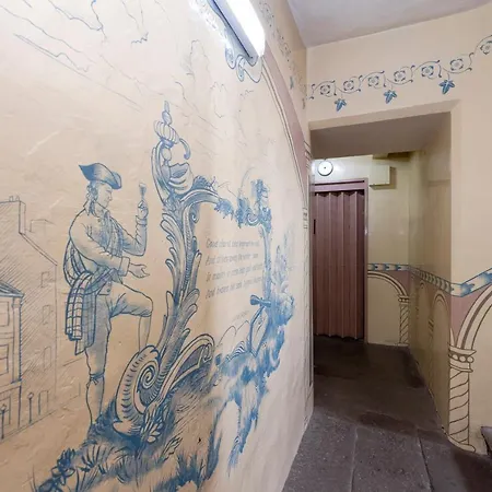 Joivy Eclectic Near Castle *