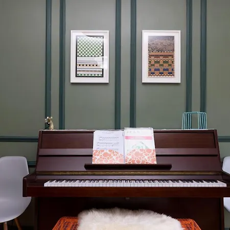 Joivy Eclectic Near Castle